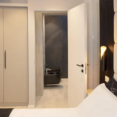 The Three Diamonds -