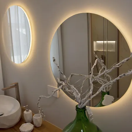 The Three Diamonds - 아파트 체제나티코