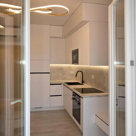 The Three Diamonds - 아파트 체제나티코