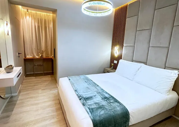 The Three Diamonds -