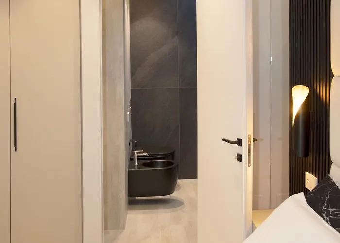 The Three Diamonds -