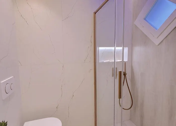 The Three Diamonds - Apartament *